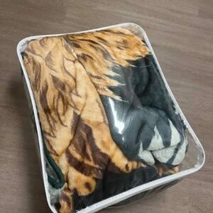 Cozy Velvety Animal Print Blanket. Queen Size